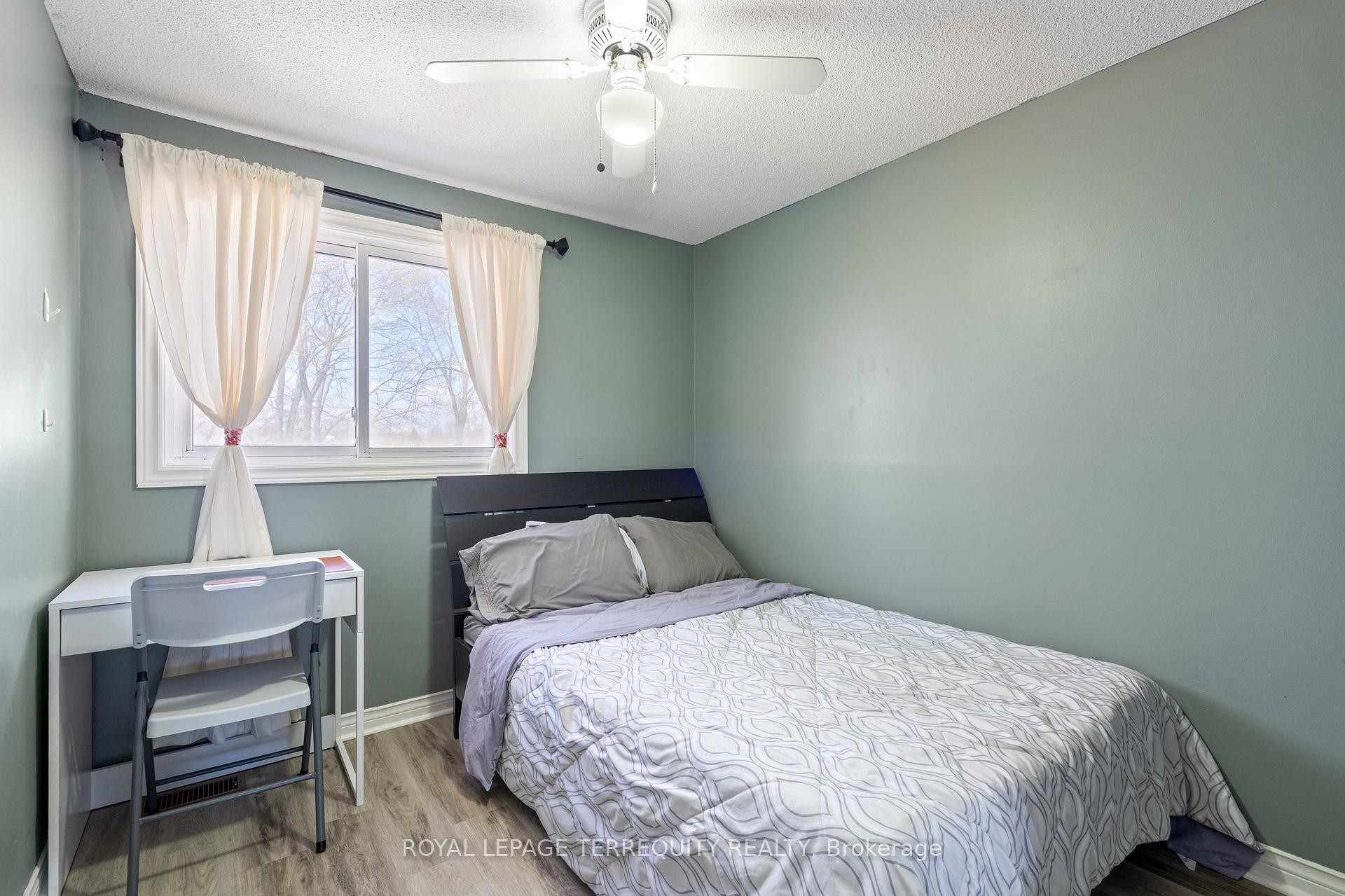 









185


Denistoun

Street, 53,
Welland,




ON
L3C 6J6

