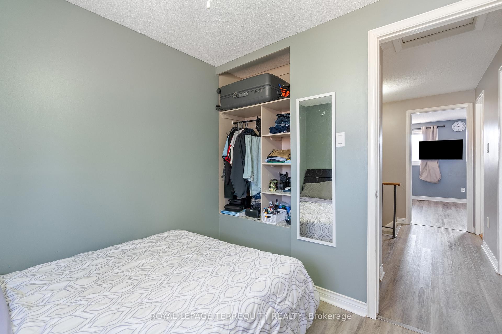 









185


Denistoun

Street, 53,
Welland,




ON
L3C 6J6

