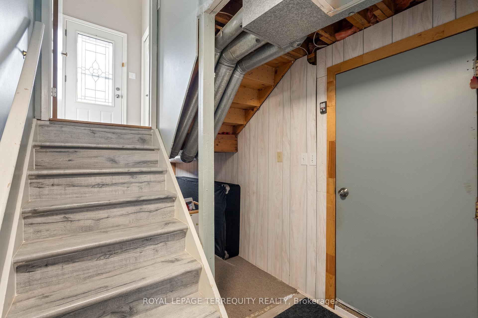 









185


Denistoun

Street, 53,
Welland,




ON
L3C 6J6

