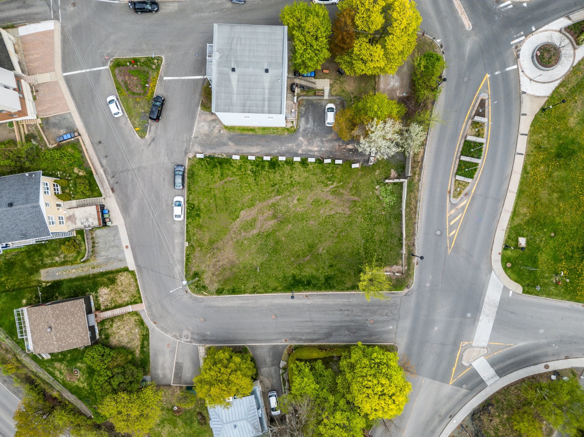 









220


Rue Napoléon-Mercier

,
Lévis (Desjardins),







QC
G6V3X1

