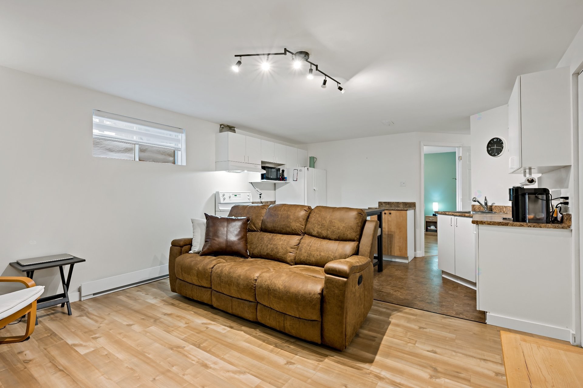 









945


Place du Repos

,
Mont-Tremblant,




QC
J8E2Y4

