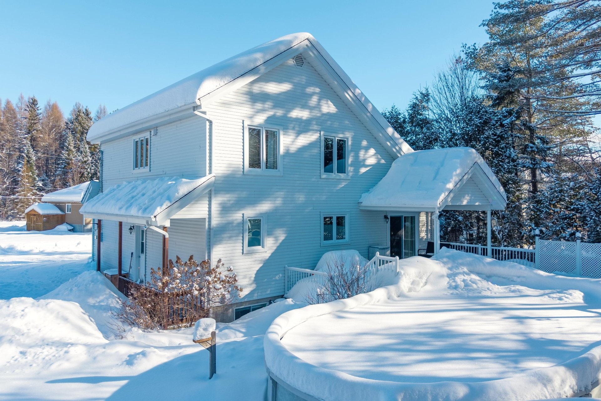 









945


Place du Repos

,
Mont-Tremblant,




QC
J8E2Y4

