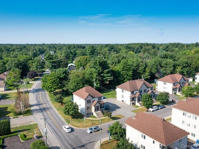 









790

 - 798


Place de la Brise

,
Mascouche,




QC
J7L0C2

