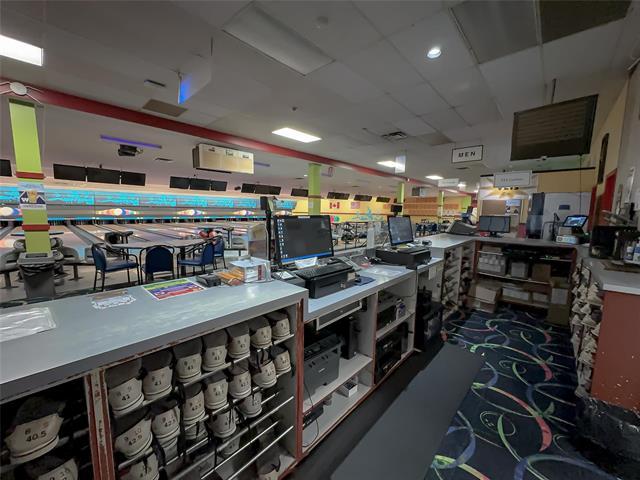 









1145


Nairn

AVE,
Winnipeg,




MB
R2L 0Y6

