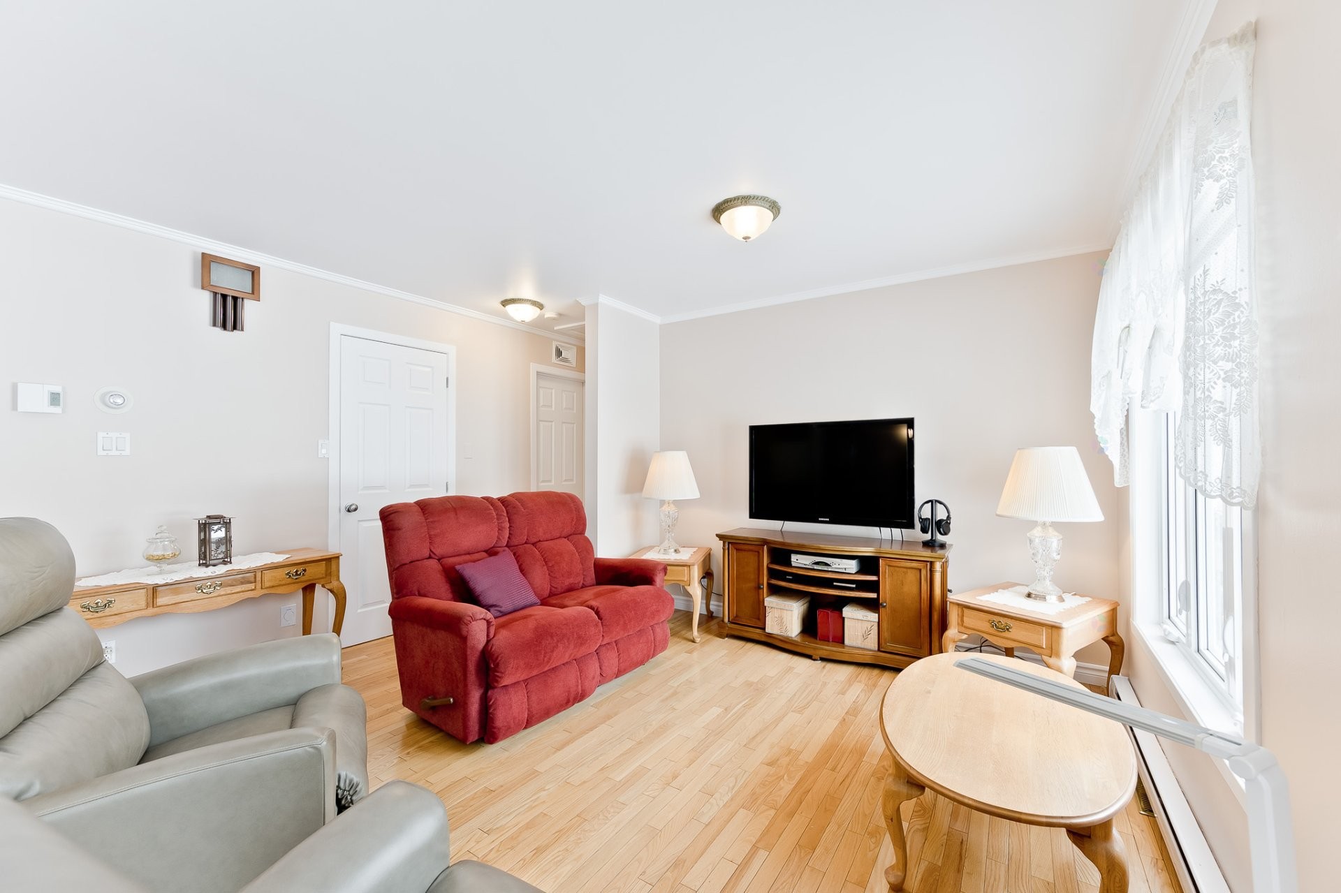 









1121


Rue Walsh

,
Sherbrooke (Fleurimont),




QC
J1G2W4

