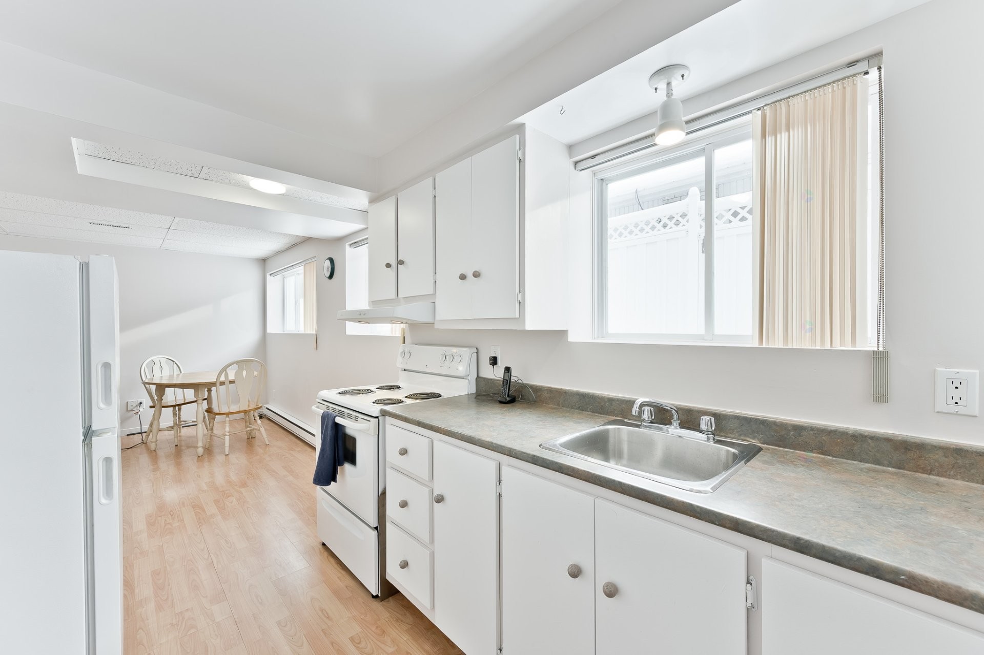 









1121


Rue Walsh

,
Sherbrooke (Fleurimont),




QC
J1G2W4

