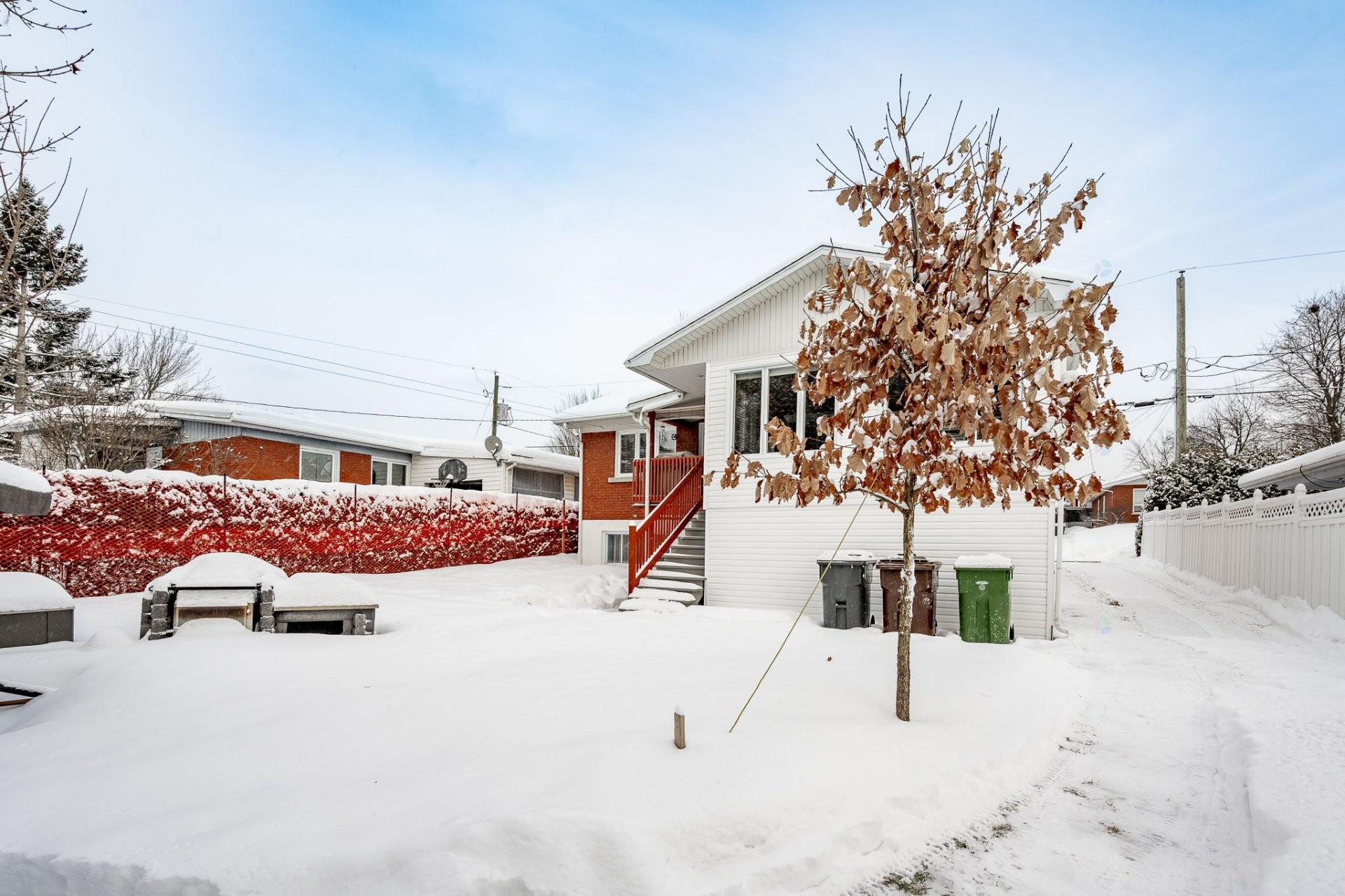 









1121


Rue Walsh

,
Sherbrooke (Fleurimont),




QC
J1G2W4


