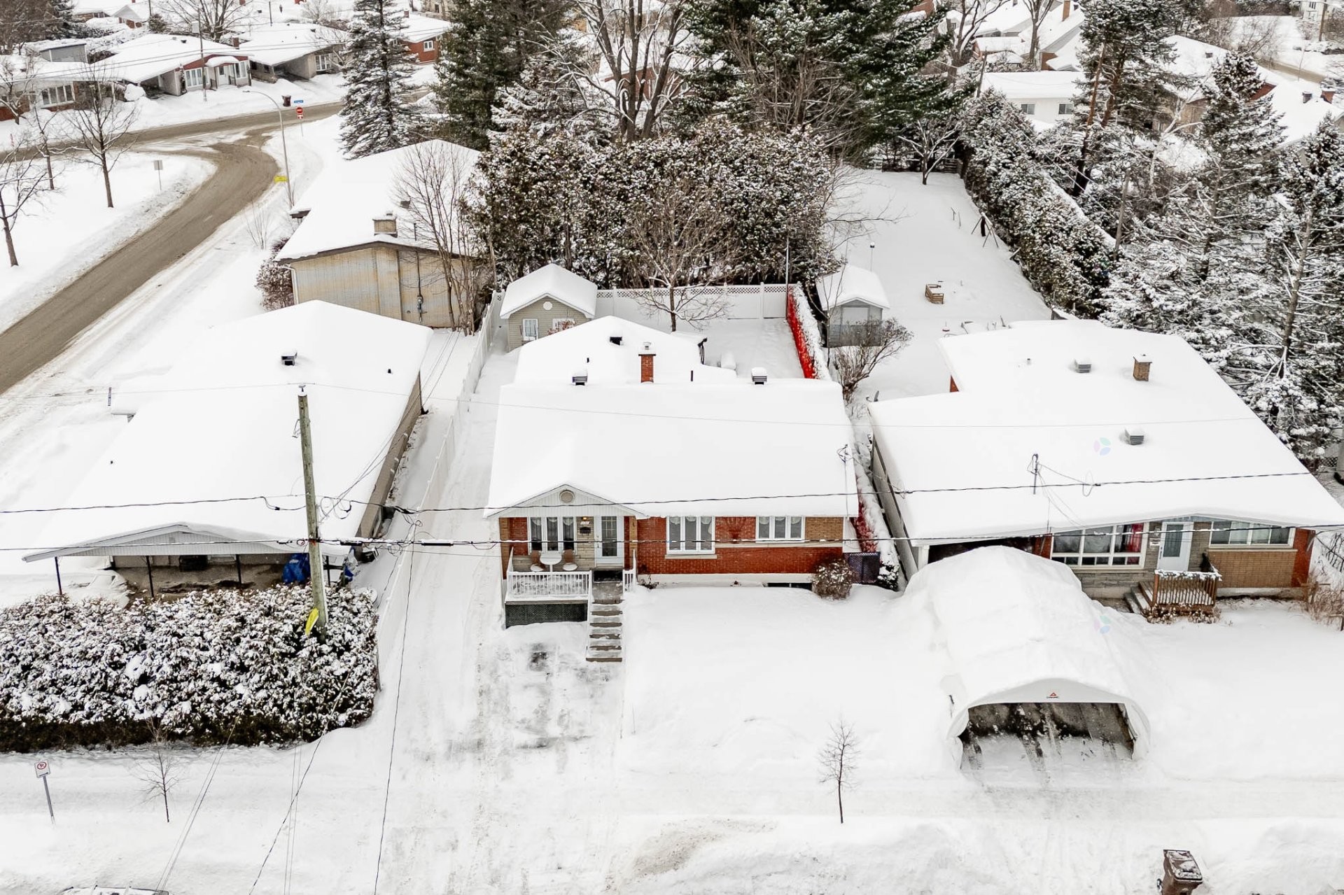 









1121


Rue Walsh

,
Sherbrooke (Fleurimont),




QC
J1G2W4

