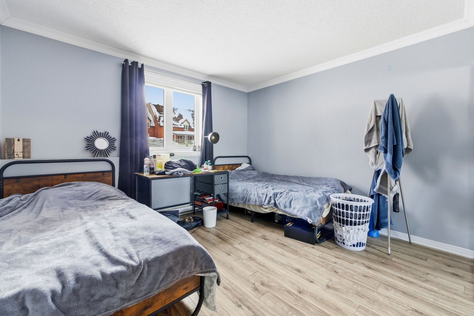 









11


Rue de la Falaise

, 1,
Gatineau (Hull),




QC
J8Z3H5

