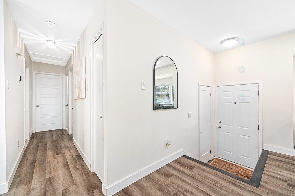 









586


Rue Louis-Cousineau

,
Gatineau (Aylmer),




QC
J9H5J9

