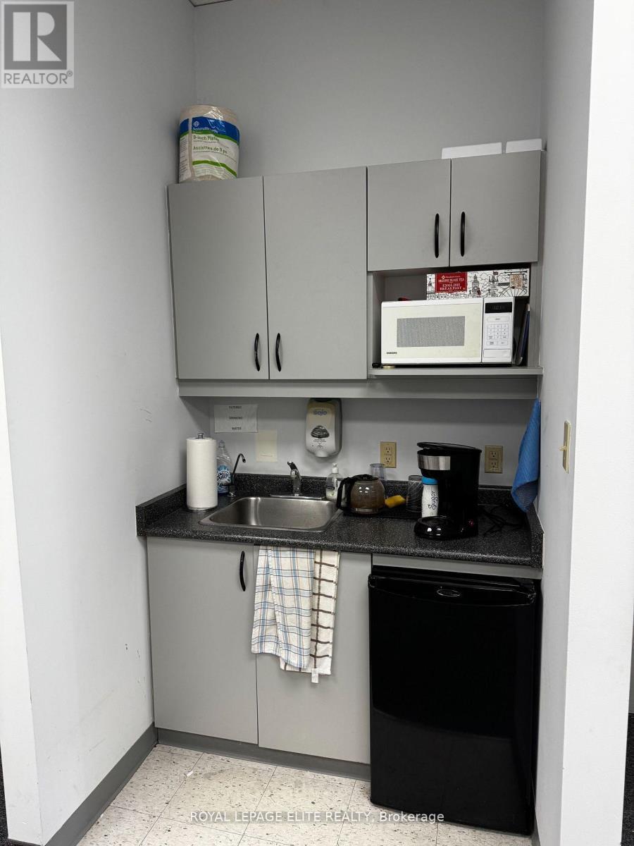 












9 - 5160 EXPLORER DRIVE

,
Mississauga,




Ontario
L4W4T7

