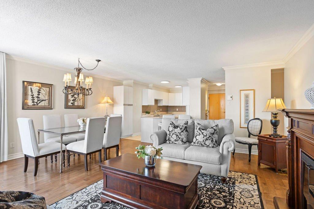 









4460


Ch. des Cageux

, 506,
Laval (Chomedey),




QC
H7W2S7

