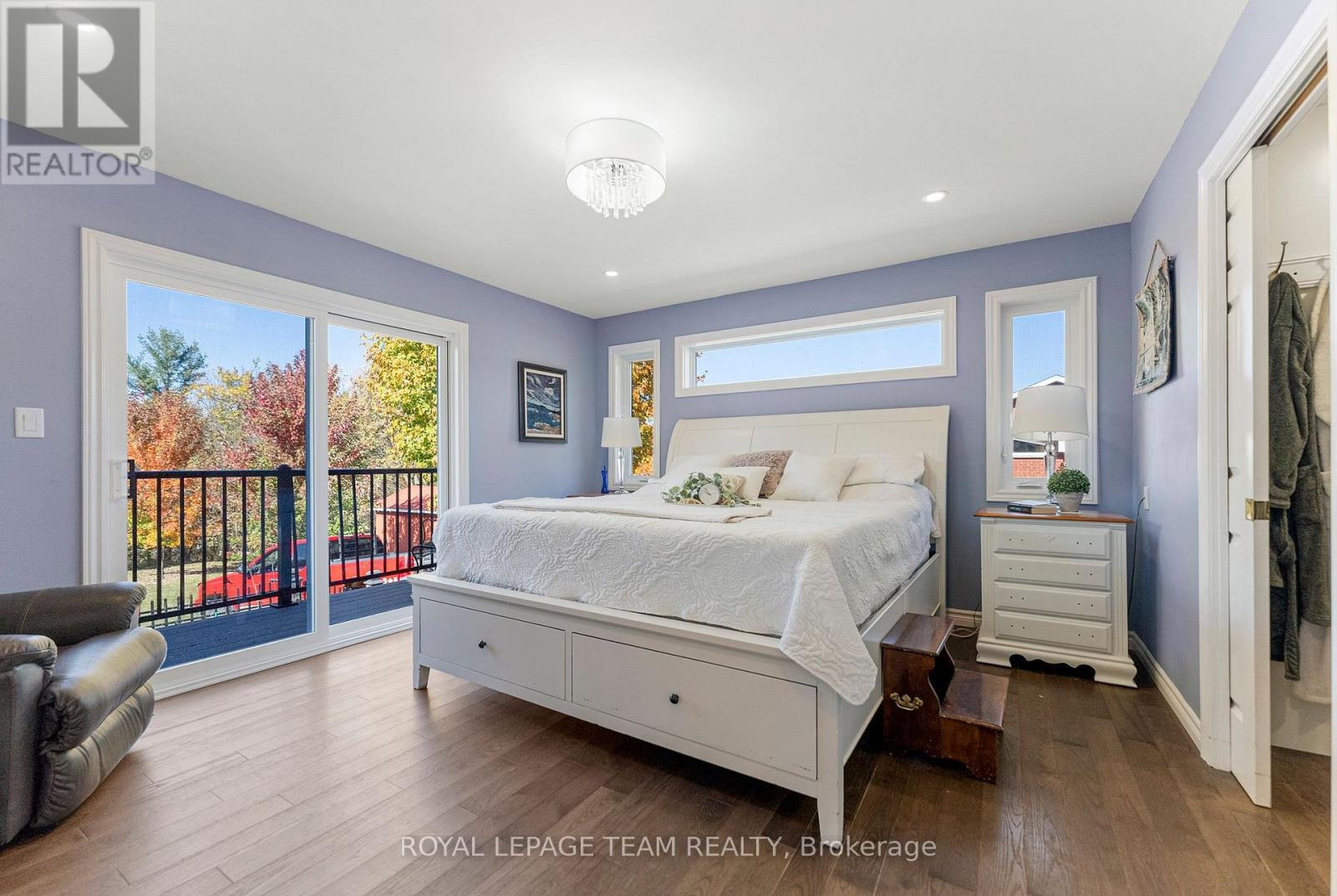 












230 OPEONGO ROAD

,
Renfrew,




Ontario
K7V2T5

