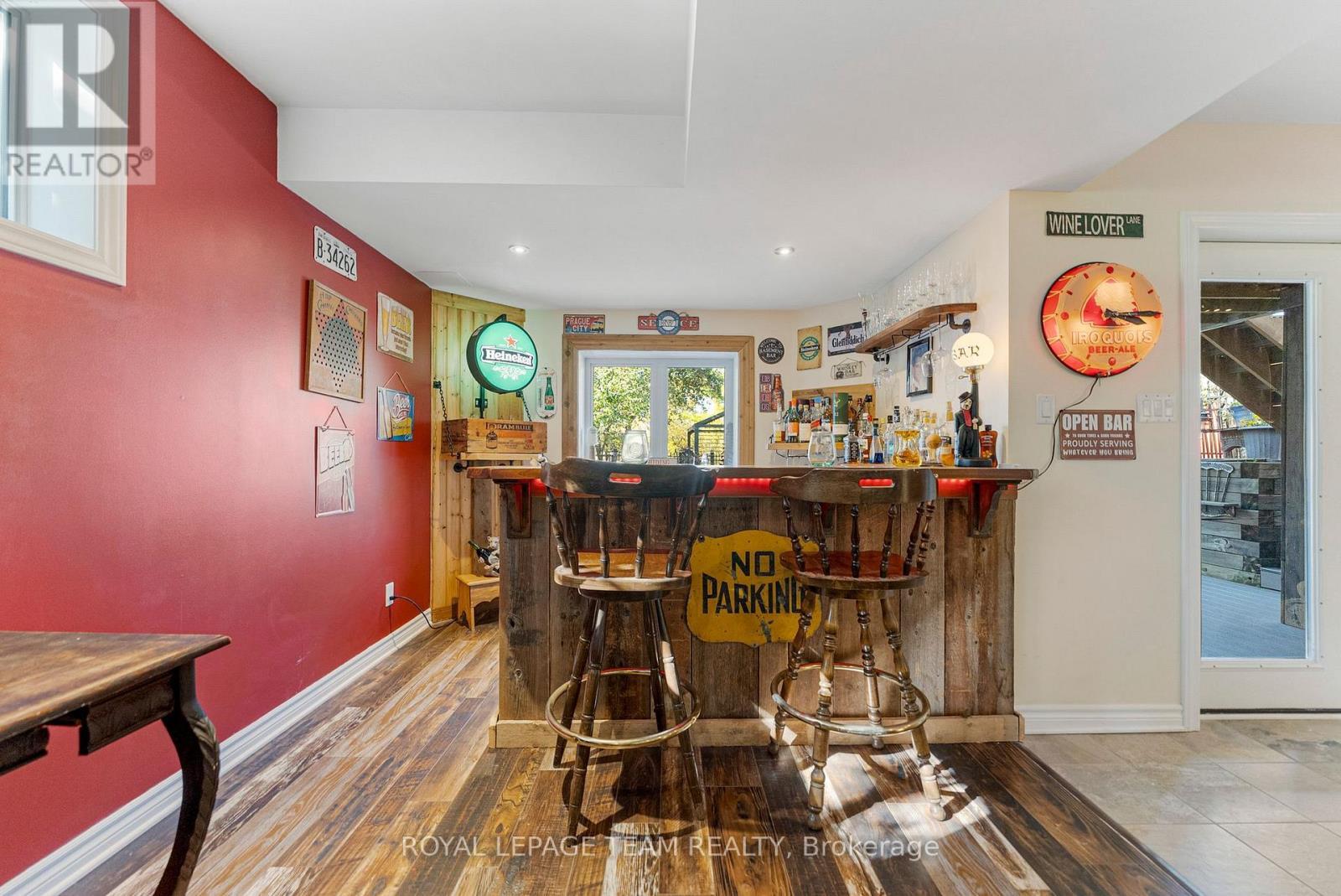 












230 OPEONGO ROAD

,
Renfrew,




Ontario
K7V2T5

