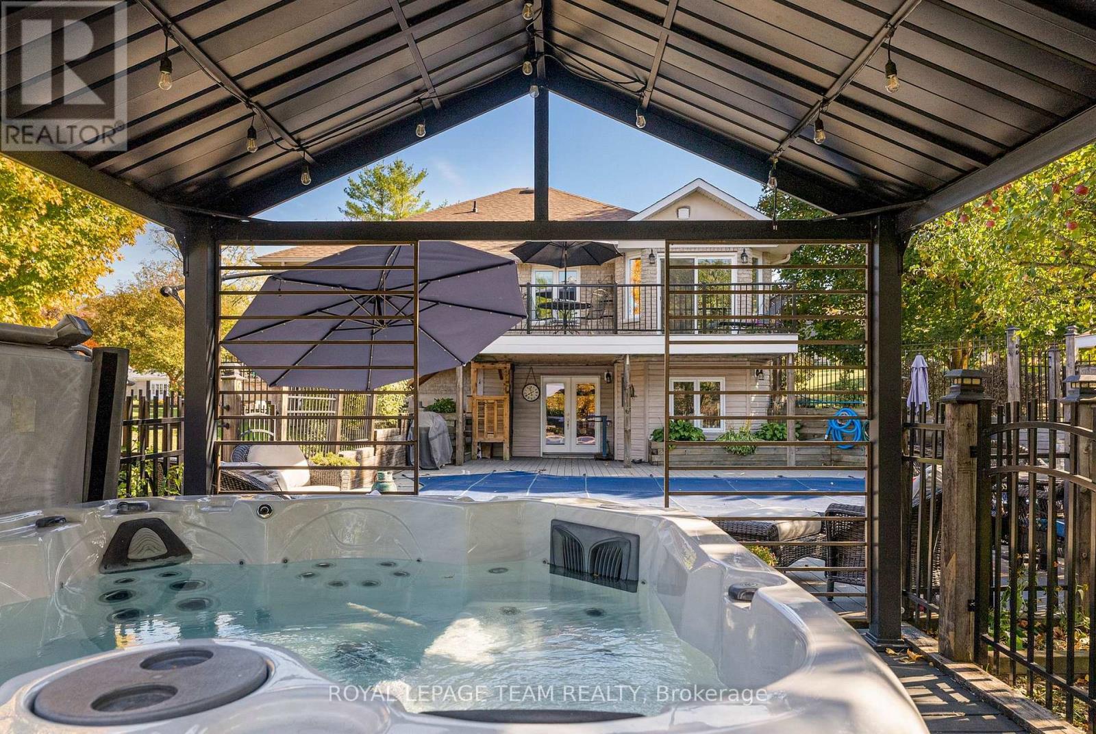 












230 OPEONGO ROAD

,
Renfrew,




Ontario
K7V2T5

