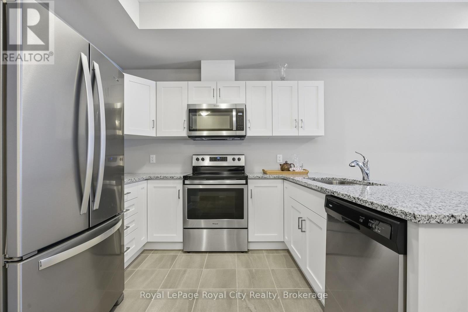 












88 - 60 ARKELL ROAD

,
Guelph (Kortright East),




Ontario
N1L1G8

