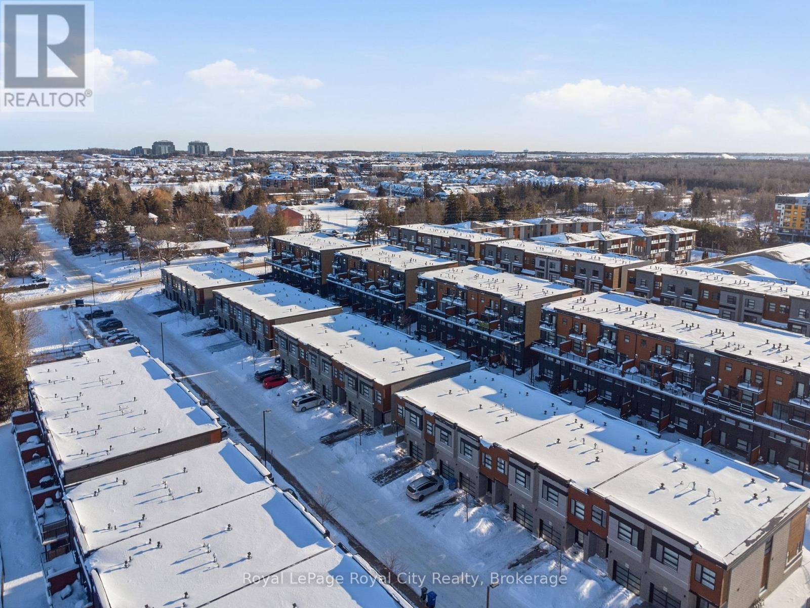 












88 - 60 ARKELL ROAD

,
Guelph (Kortright East),




Ontario
N1L1G8

