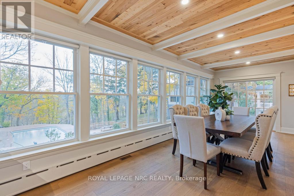 












50 HILLCREST AVENUE

,
St. Catharines (Old Glenridge),




Ontario
L2R4Y1

