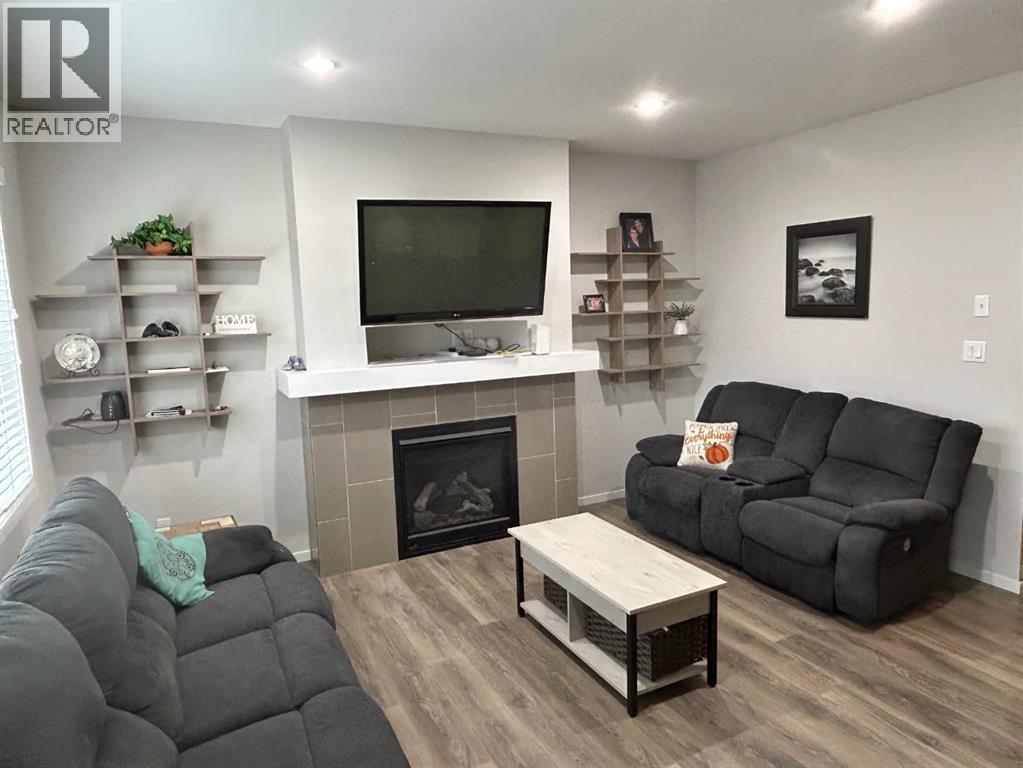 












43 Country Meadows Boulevard W

,
Lethbridge,




Alberta
T1J5J4

