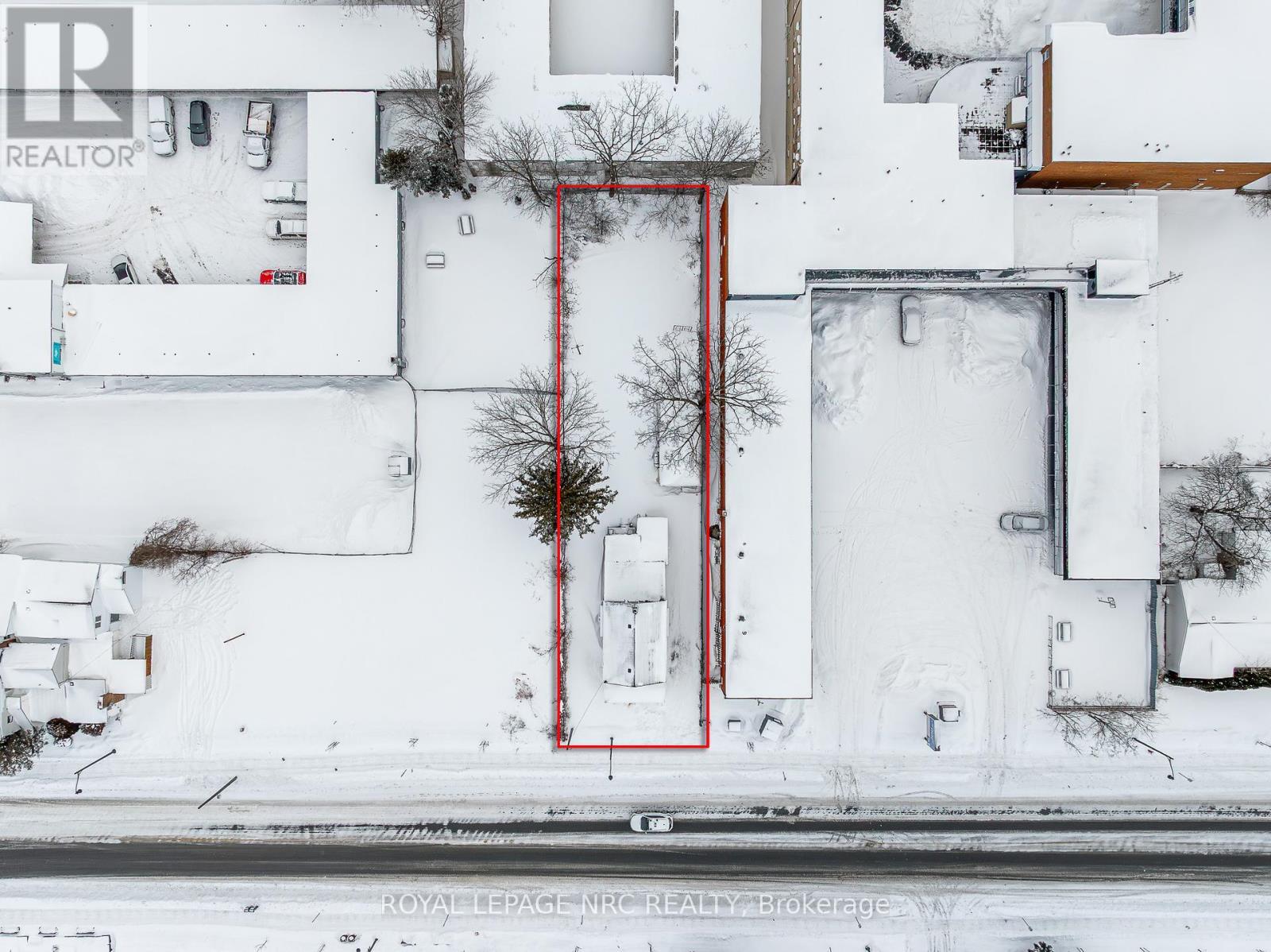 












5930 FALLSVIEW AVENUE

,
Niagara Falls (Clifton Hill),




Ontario
L2G3V5

