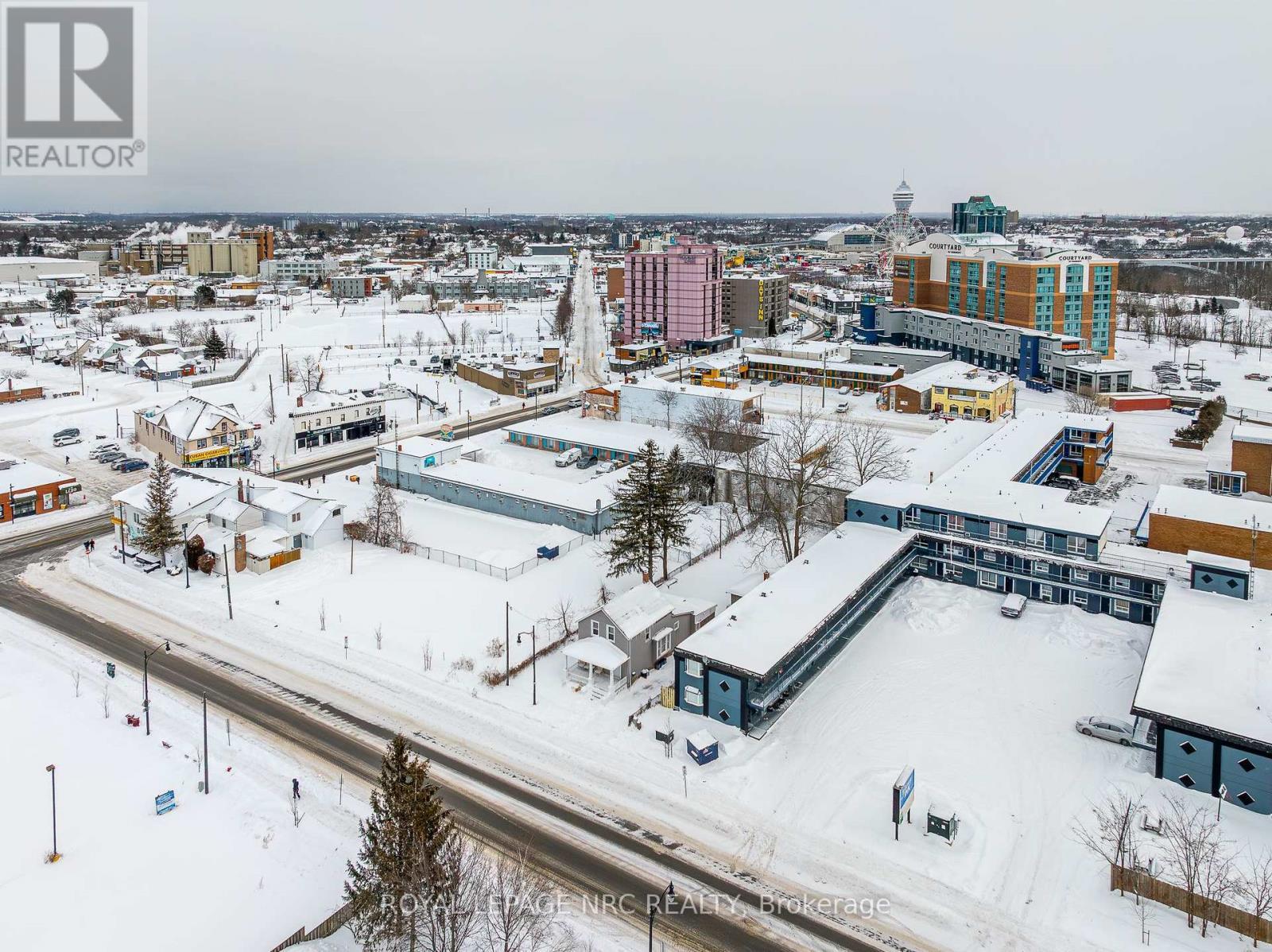 












5930 FALLSVIEW AVENUE

,
Niagara Falls (Clifton Hill),




Ontario
L2G3V5

