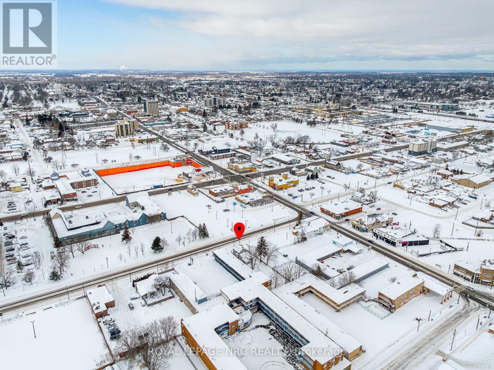 












5930 FALLSVIEW AVENUE

,
Niagara Falls (Clifton Hill),




Ontario
L2G3V5

