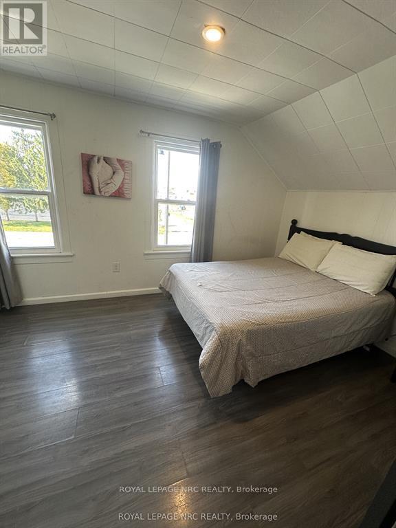 












5930 FALLSVIEW AVENUE

,
Niagara Falls (Clifton Hill),




Ontario
L2G3V5

