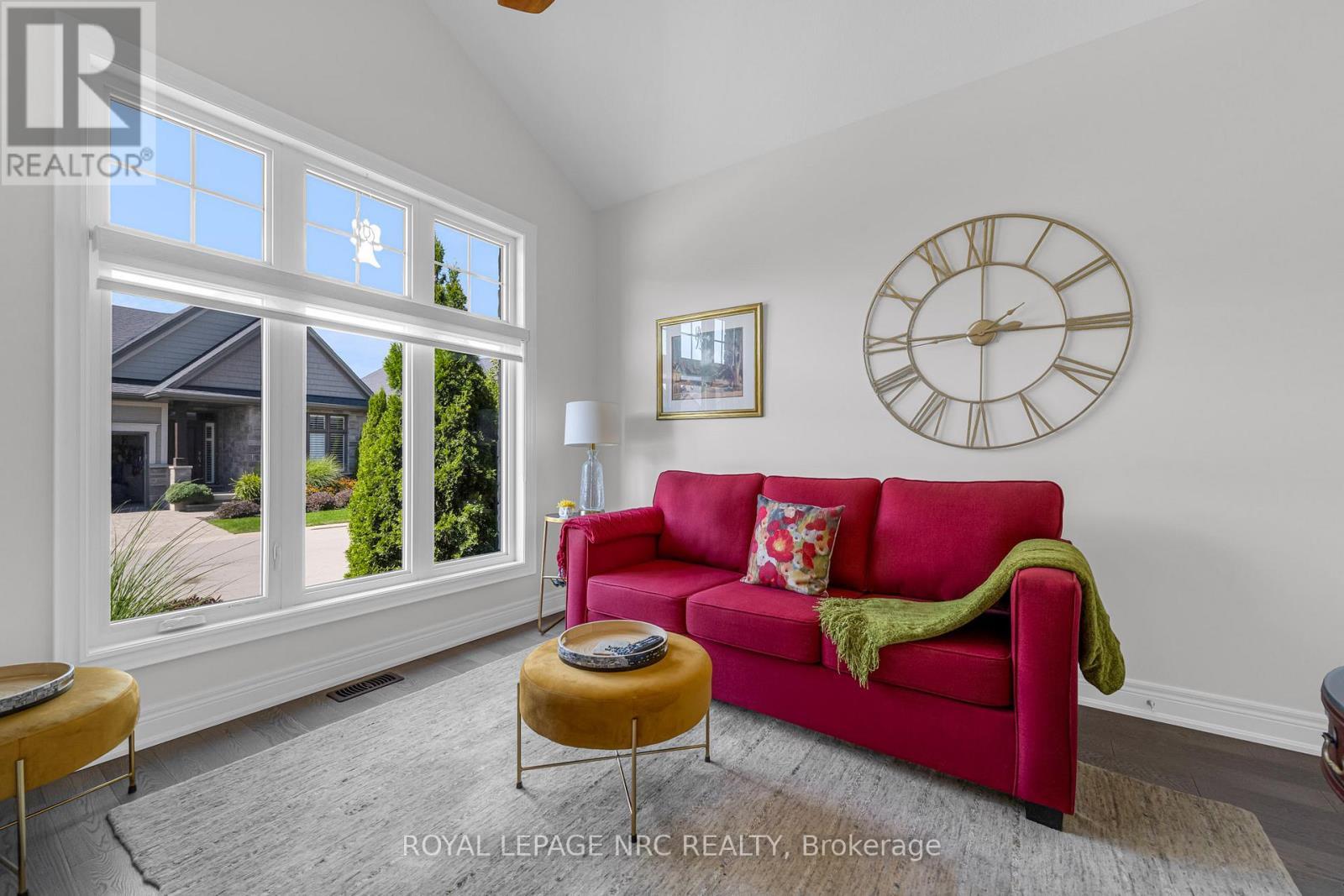 












48 - 180 PORT ROBINSON ROAD

,
Pelham (Fonthill),




Ontario
L0S1E6

