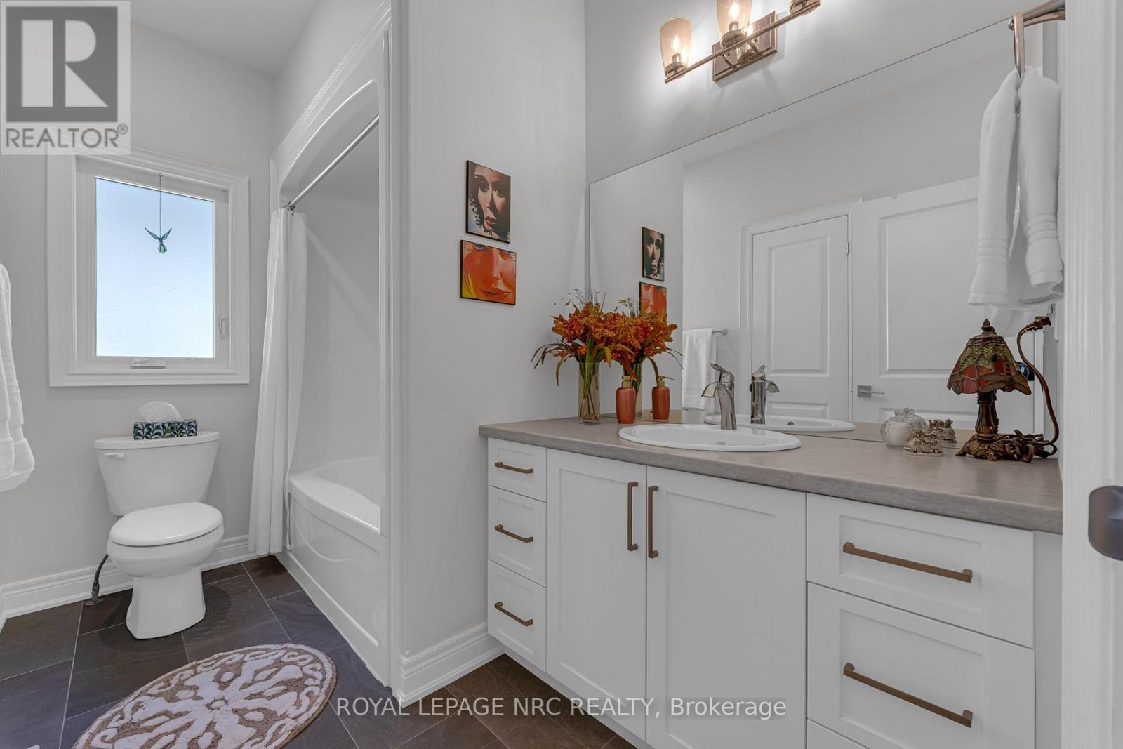 












48 - 180 PORT ROBINSON ROAD

,
Pelham (Fonthill),




Ontario
L0S1E6

