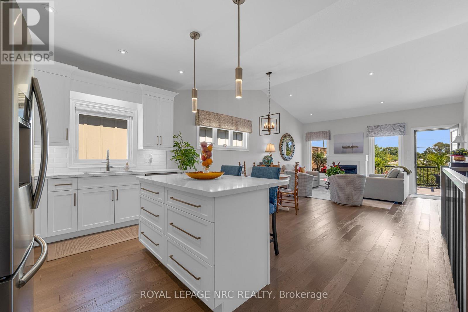 












48 - 180 PORT ROBINSON ROAD

,
Pelham (Fonthill),




Ontario
L0S1E6

