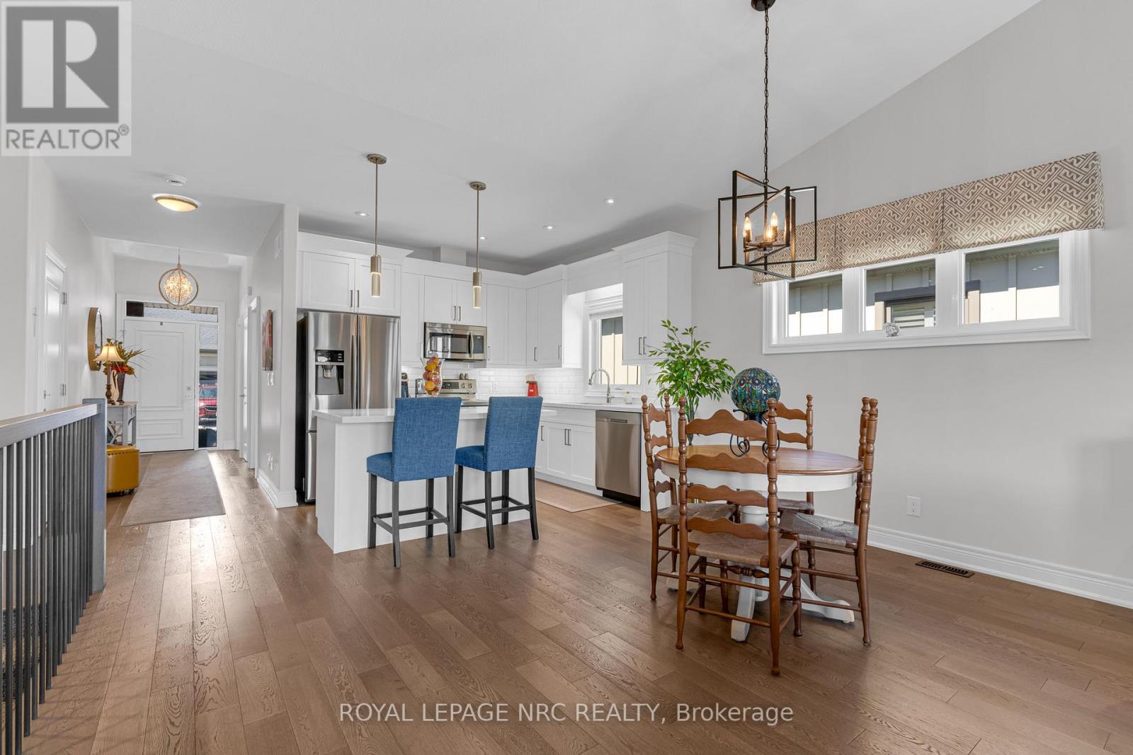 












48 - 180 PORT ROBINSON ROAD

,
Pelham (Fonthill),




Ontario
L0S1E6

