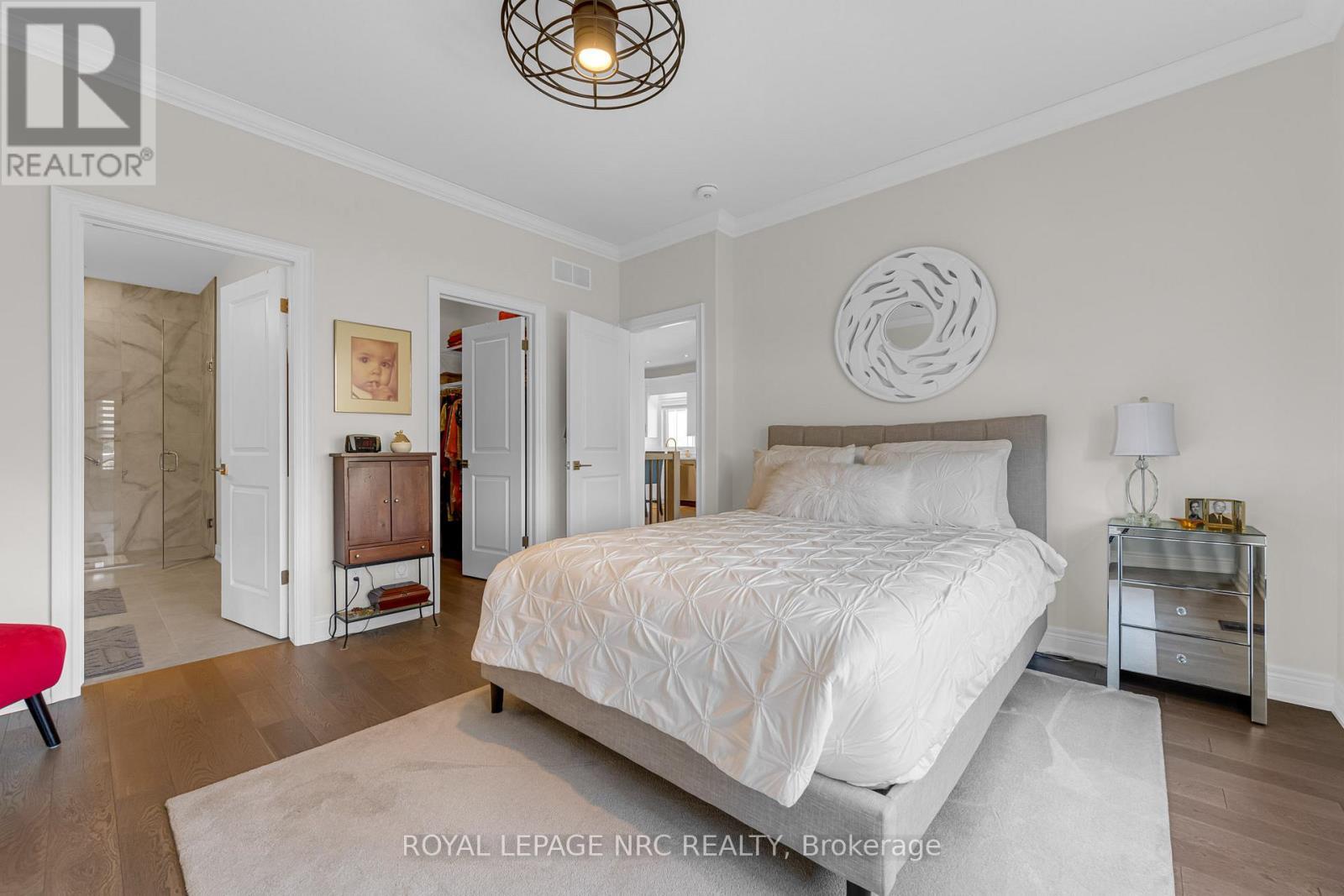 












48 - 180 PORT ROBINSON ROAD

,
Pelham (Fonthill),




Ontario
L0S1E6

