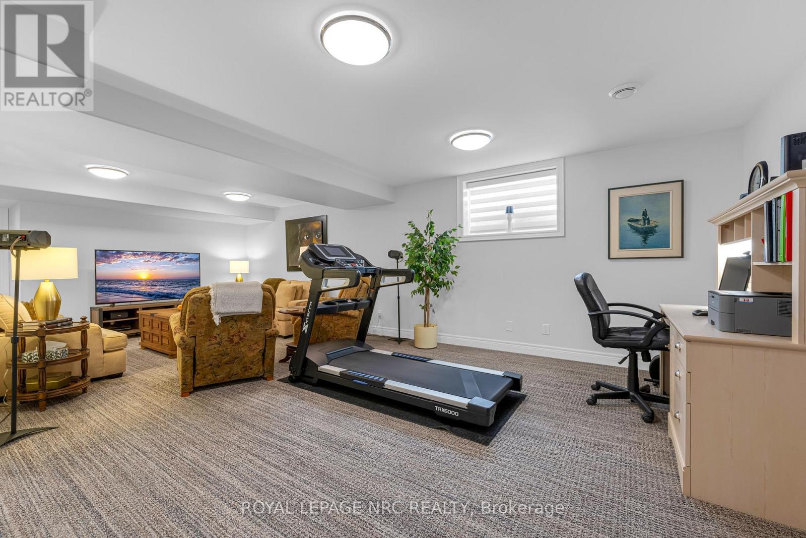 












48 - 180 PORT ROBINSON ROAD

,
Pelham (Fonthill),




Ontario
L0S1E6

