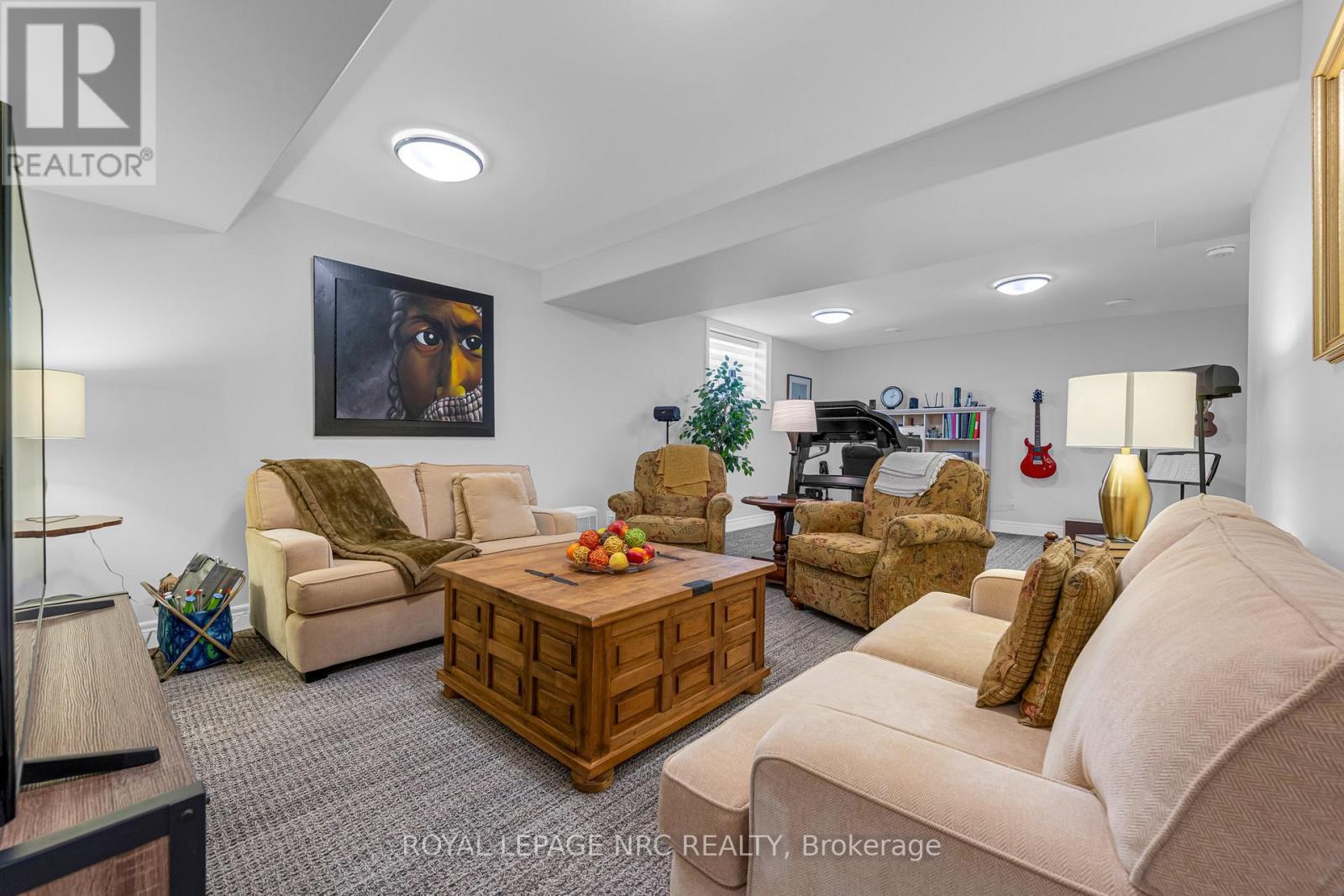 












48 - 180 PORT ROBINSON ROAD

,
Pelham (Fonthill),




Ontario
L0S1E6

