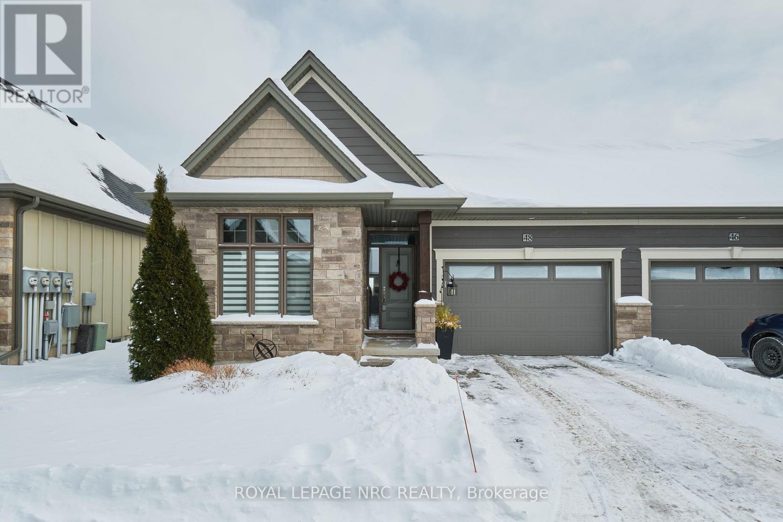 












48 - 180 PORT ROBINSON ROAD

,
Pelham (Fonthill),




Ontario
L0S1E6

