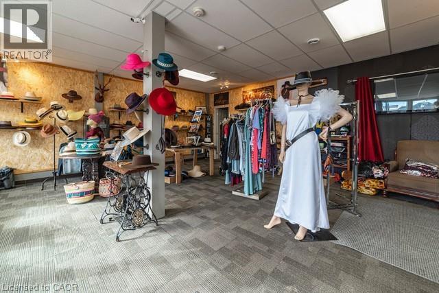 












239 MAIN Street W

,
Port Colborne,




Ontario
L3K3V7

