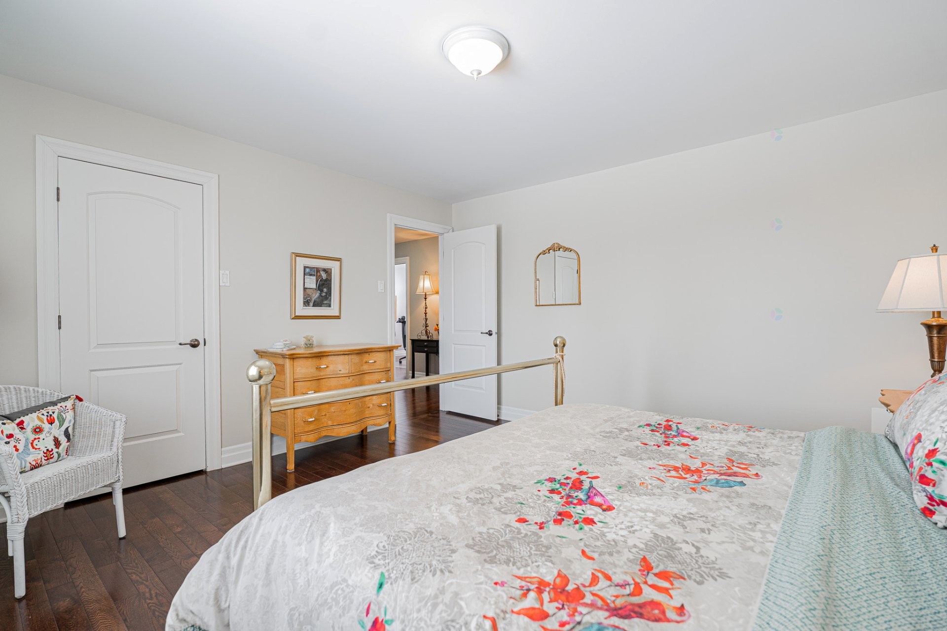 









9180


Crois. Roussel

,
Brossard,




QC
J4X2R2

