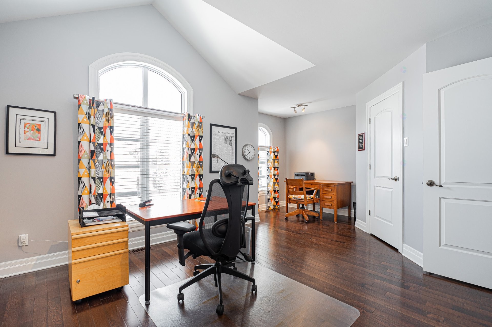 









9180


Crois. Roussel

,
Brossard,




QC
J4X2R2

