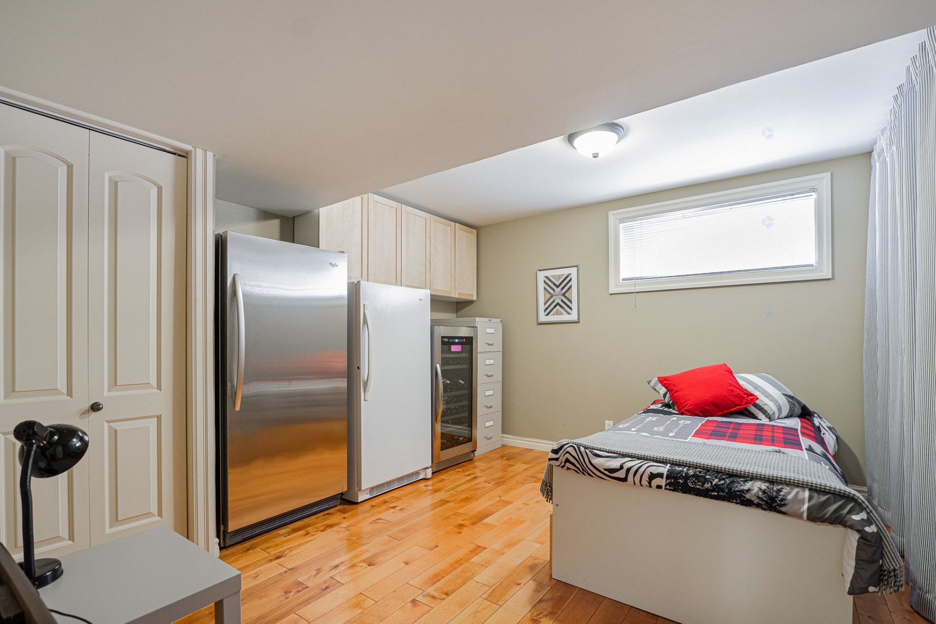 









9180


Crois. Roussel

,
Brossard,




QC
J4X2R2

