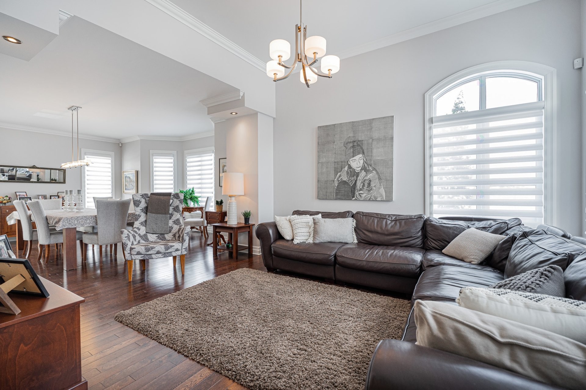 









9180


Crois. Roussel

,
Brossard,




QC
J4X2R2

