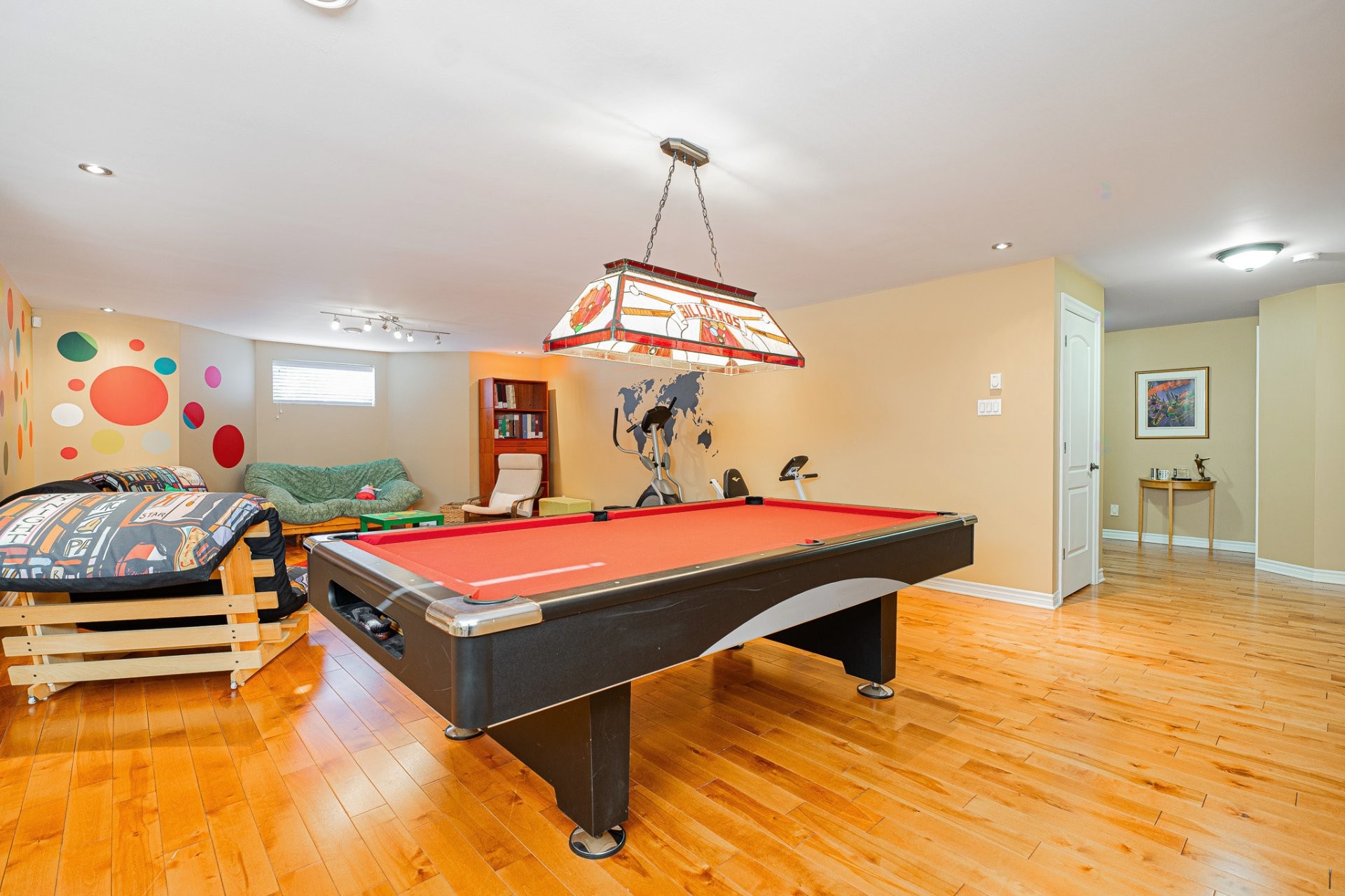 









9180


Crois. Roussel

,
Brossard,




QC
J4X2R2

