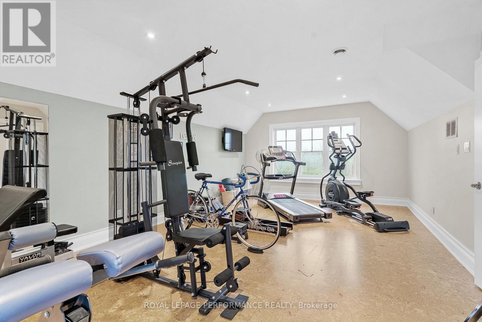 












6721 YACHT BOULEVARD

,
South Glengarry,




Ontario
K6H7N6

