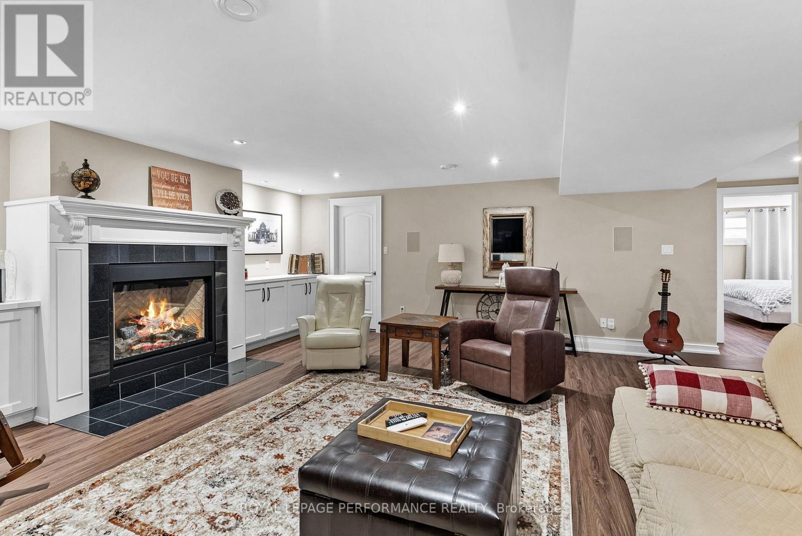 












6721 YACHT BOULEVARD

,
South Glengarry,




Ontario
K6H7N6

