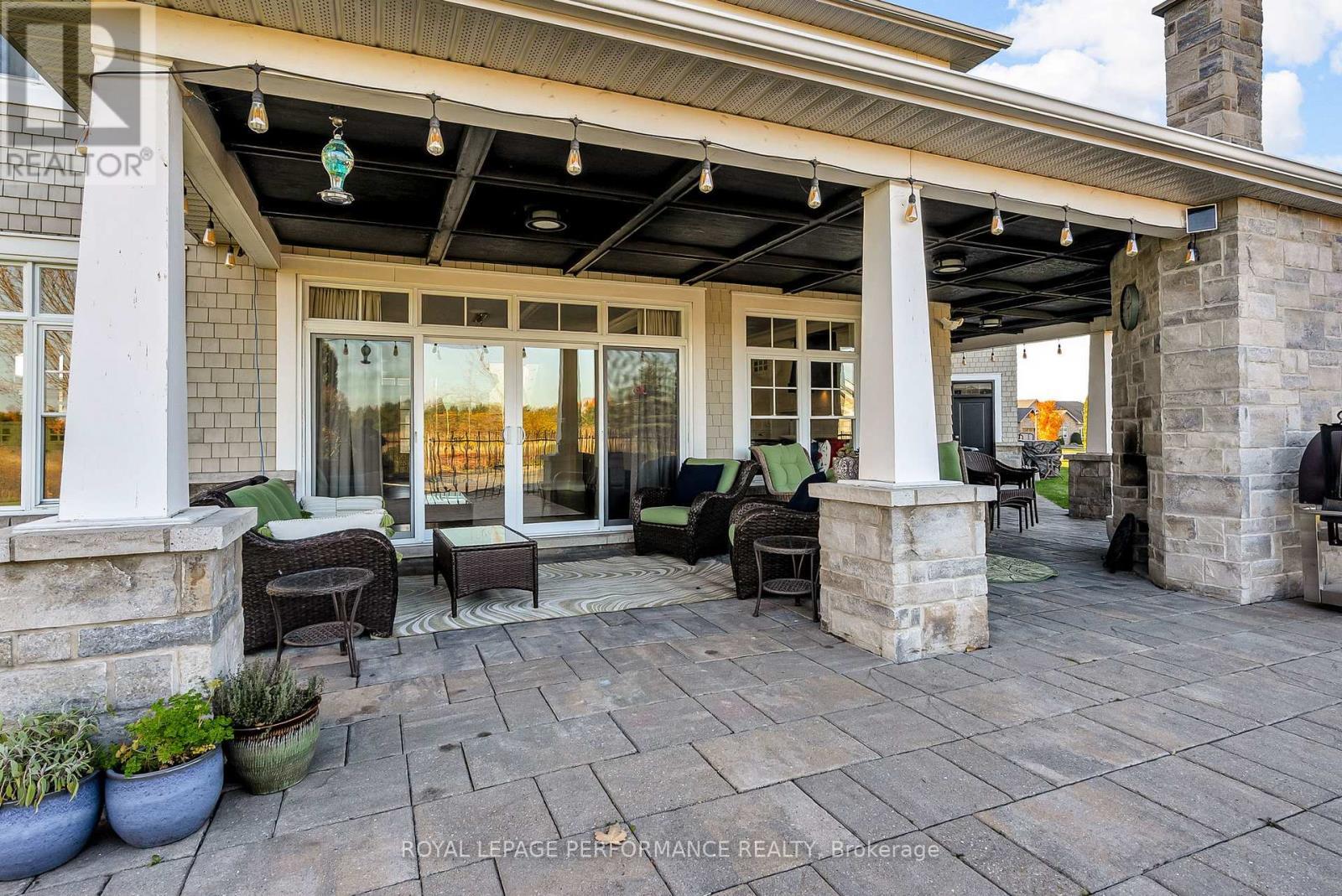 












6721 YACHT BOULEVARD

,
South Glengarry,




Ontario
K6H7N6

