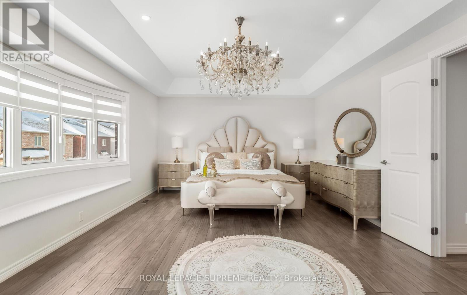 












95 SELBY CRESCENT

,
Bradford West Gwillimbury,




Ontario
L3Z0V3

