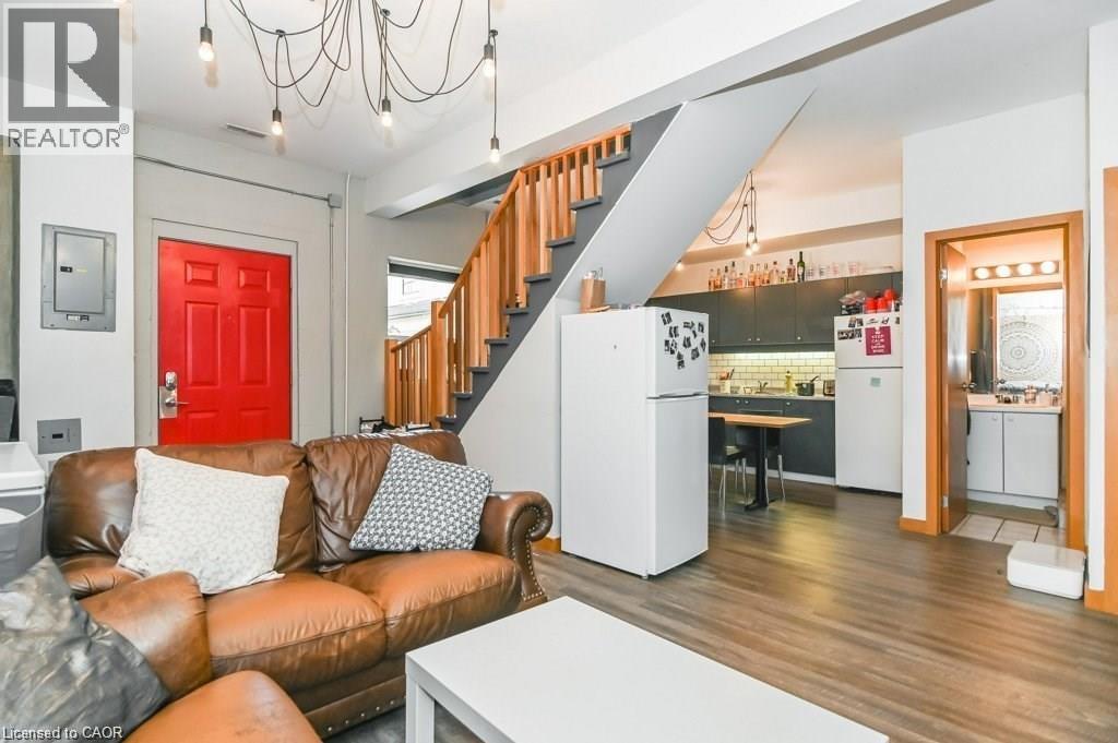 












12 BRIDGEPORT Road E Unit# 20

,
Waterloo,




Ontario
N2J2J3

