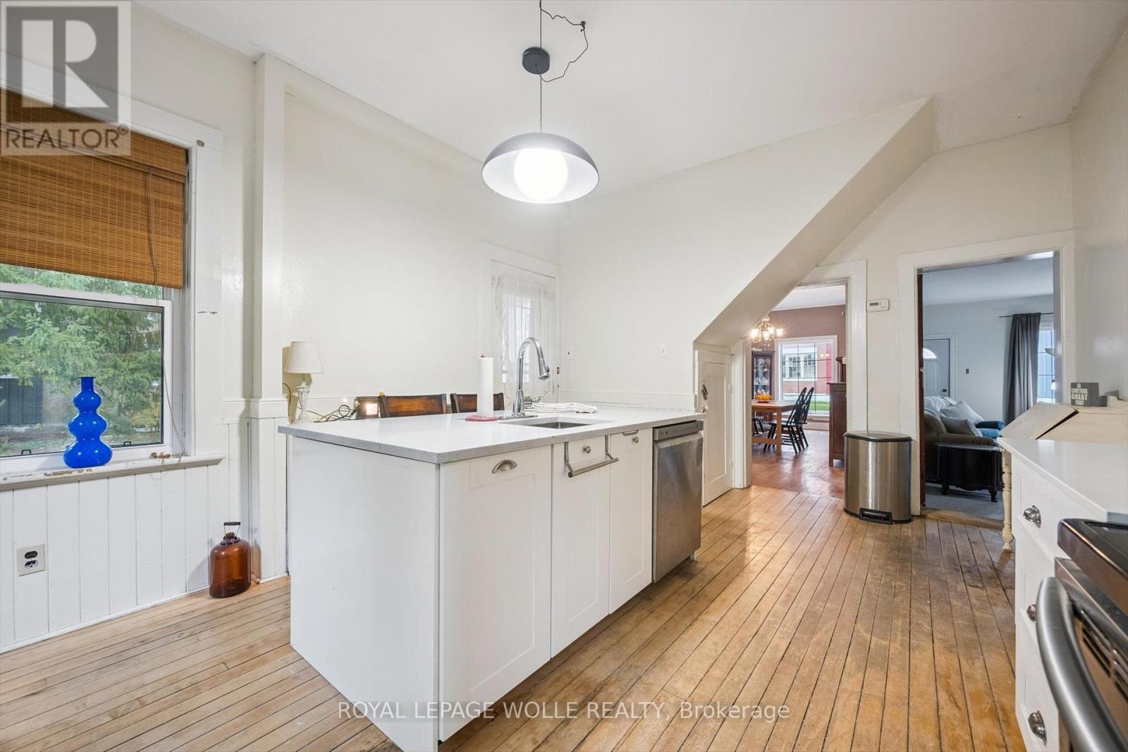 












39 ALBERT STREET W

,
Blandford-Blenheim,




Ontario
N0J1S0

