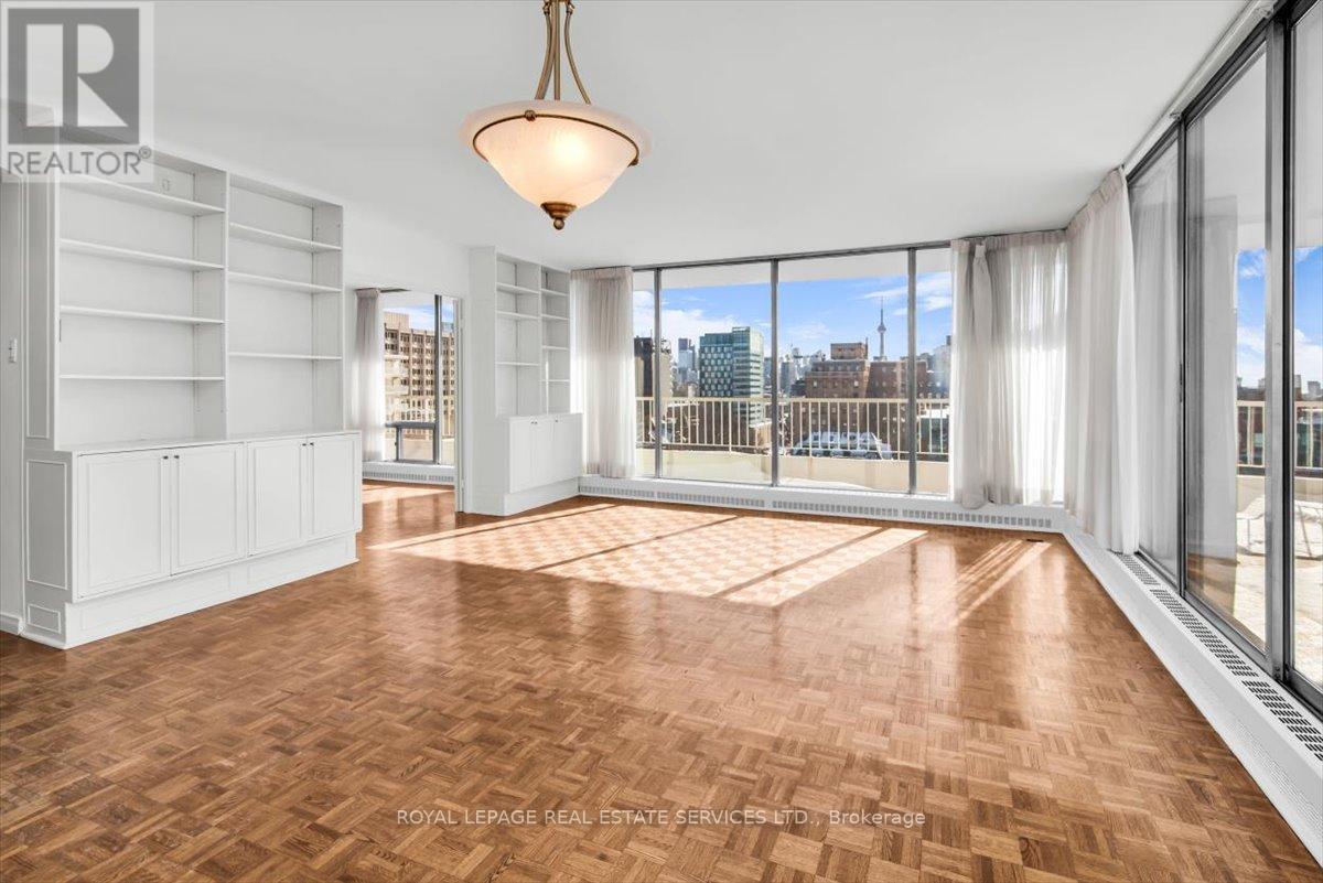 












1005 - 190 ST GEORGE STREET

,
Toronto,




Ontario
M5R2N4

