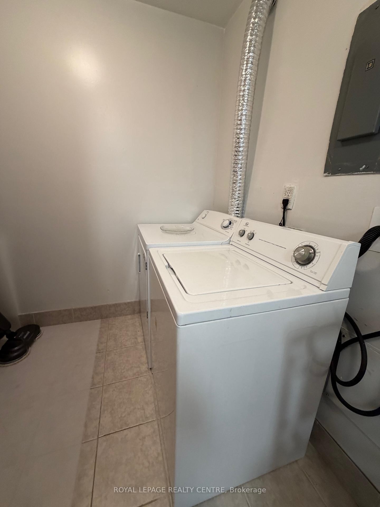 









340


Dixon

Road, 209,
Toronto,




ON
M9R 1T1

