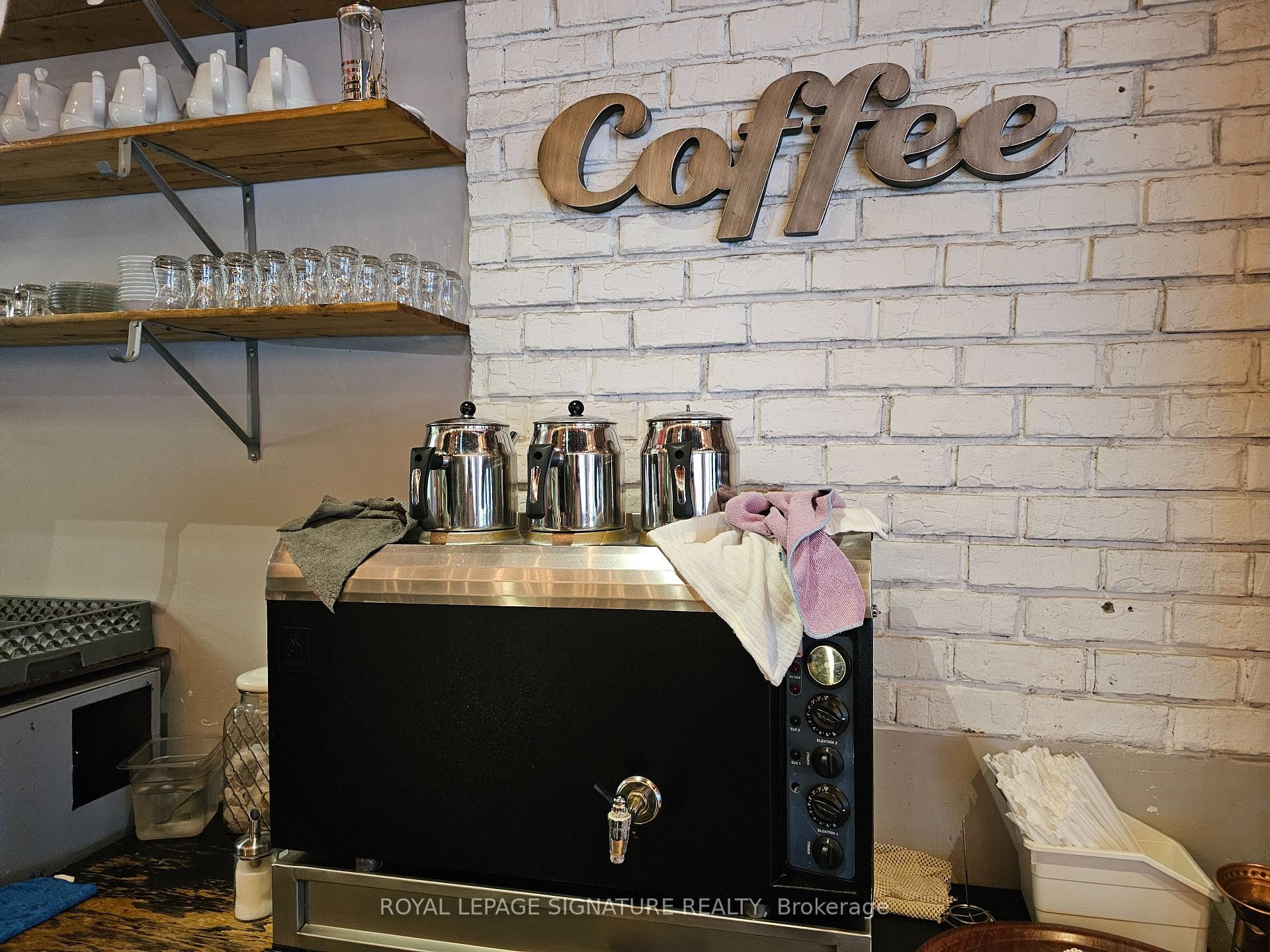 









1021


Wilson

Avenue,
Toronto,




ON
M3K 1G6

